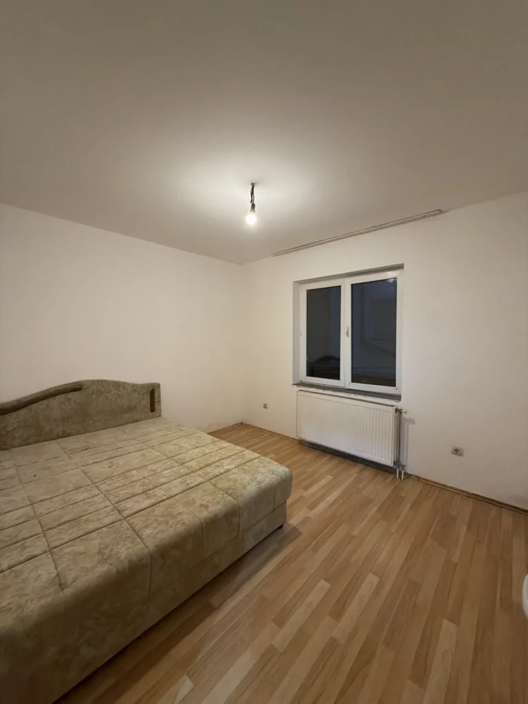 PRODAJA JEDNOSOBNOG STANA U CENTRU